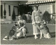 Mary Pickford, Douglas Fairbanks and dogs at Pickfair - 1920