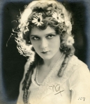 Mary Pickford portrait by Peyton - 1916 