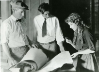 Tess of the Storm Country, Pickford Studio -- L to R: G.V. Kilgore, painting department; Frank Ormston, art director; Mary Pickford. 'Mary believes in giving matters her personal attention.' - 1922 