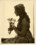 Mary Pickford with flowers, silhouette - 1915