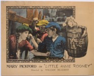 rb157 - Punch in the nose - Little Annie Rooney 1925