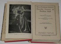 rb383 - Dorothy Vernon of Haddon Hall Mary Pickford Edition by Charles Major 1924 inside