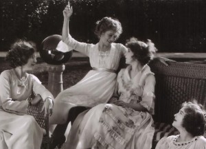 Mary Pickford and Gishes