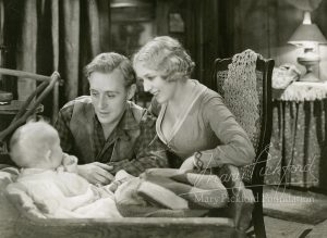 Mary Pickford and Leslie Howard from Secrets