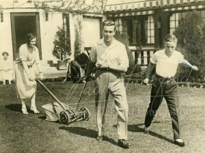 Edwina & Dickie Mountbatten with Chaplin at Pickfair (1922)